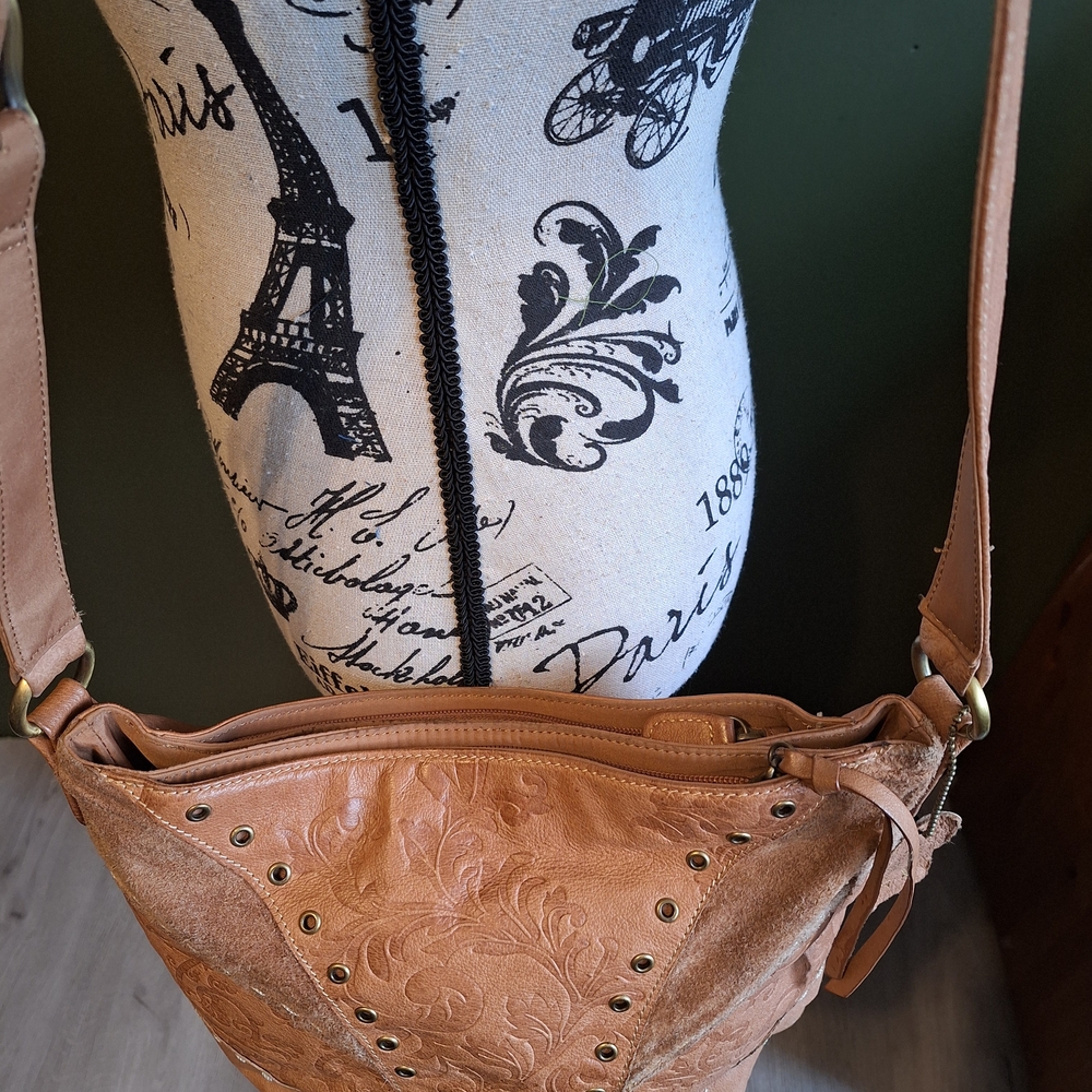 Tan Leather Crossbody Bag - Picture 5 of 12